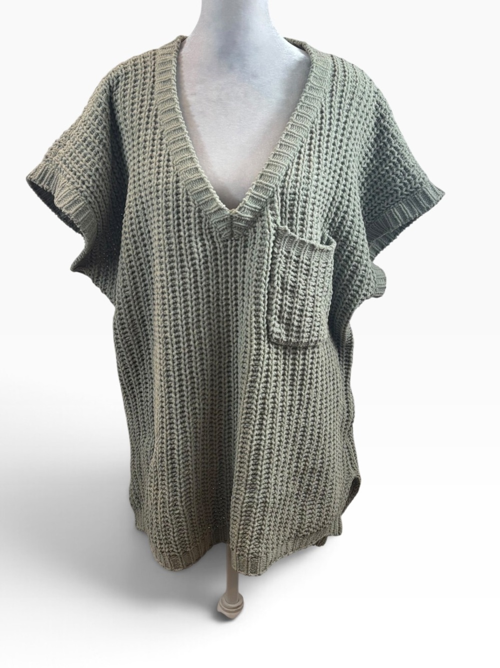 POL Clothing Womens Short Sleeve V-Neckline Knit Sweater Size Small Sage - Picture 4 of 12